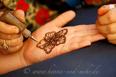 Henna Tattoo Selber Machen Rezept Einer Henna Paste Zum Malen Mit Henna